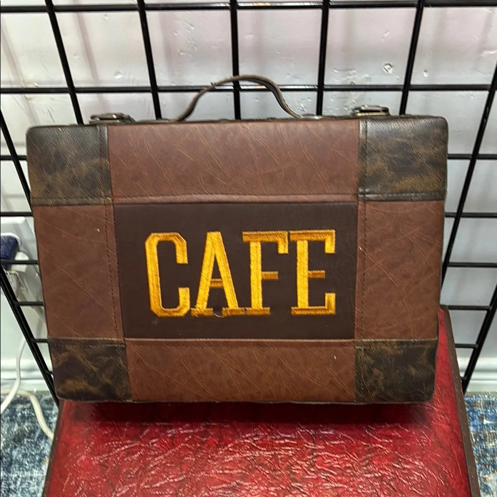 unbranded decorative box
